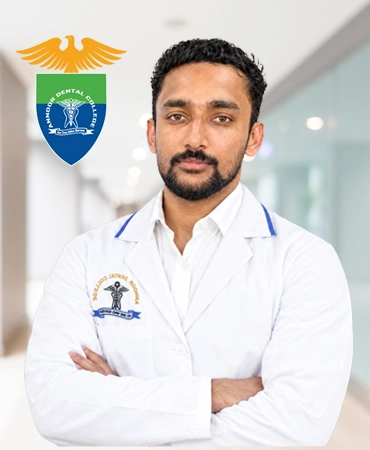 Dr. VIGHNESH